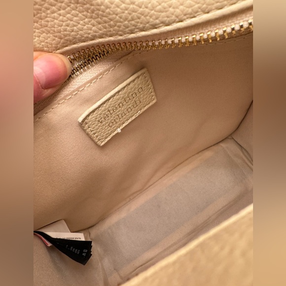Valentino Orlandi Leather Crossbody Bag in Bone - Picture 14 of 15